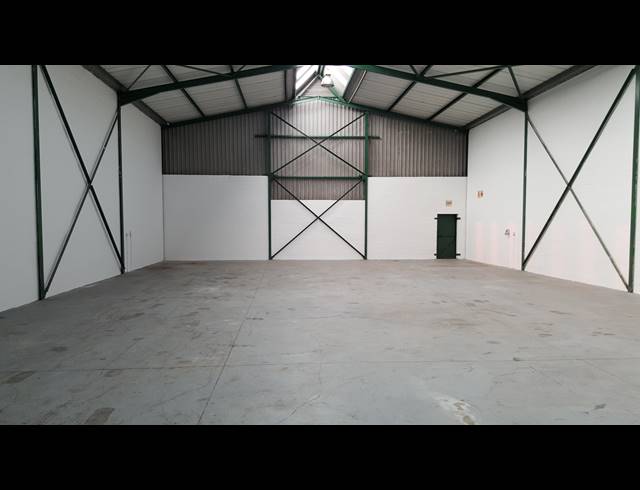 395M² FACTORY TO LET IN KILLARNEY GARDENS